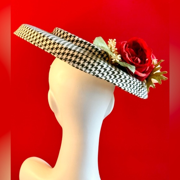 Houndstooth Hat Fascinator with Rose and Peony Accent - Picture 3 of 3